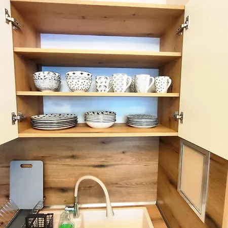 Apartmán In Chantrer With Garage Burgas City