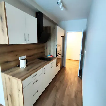 Apartmán In Chantrer With Garage Burgas City